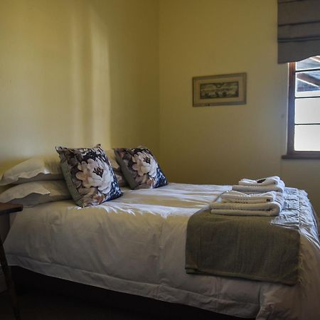 Karooroos Guesthouse Middelburg  Buitenkant foto
